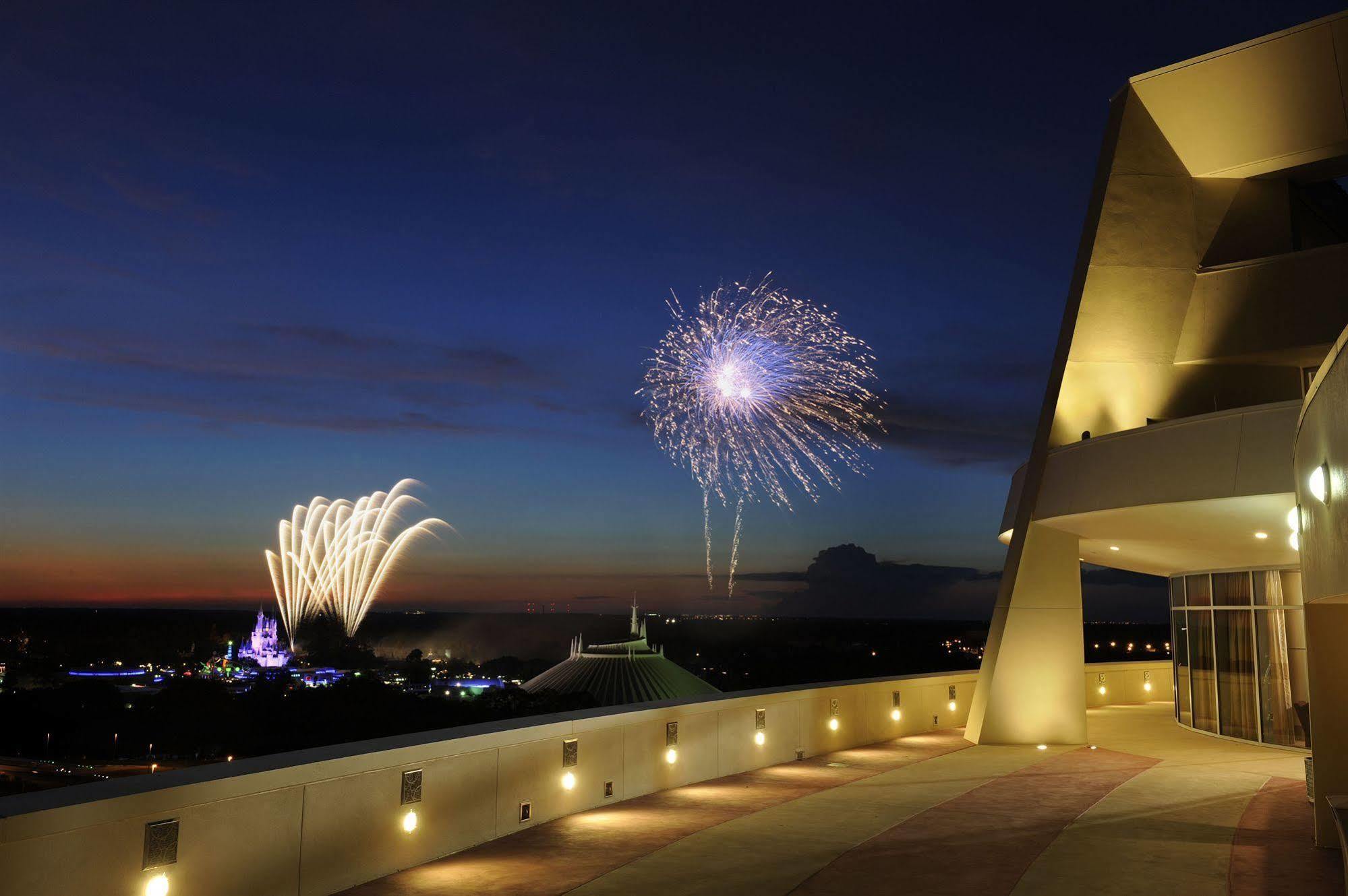 Bay Lake Tower At Disney'S Contemporary Resort Lake Buena Vista Exterior foto